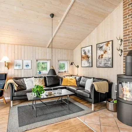 Ronna - 2-2km From The Sea By Interhome * Blavand