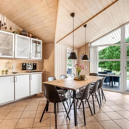 בית נופש Ronna - 2-2km From The Sea By Interhome