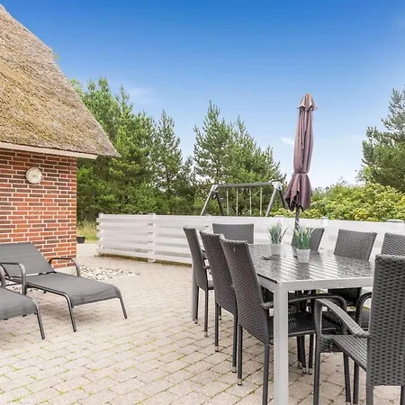 Semesterbostad Ronna - 2-2km From The Sea By Interhome