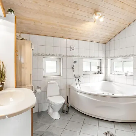 Ronna - 2-2km From The Sea By Interhome * Blavand