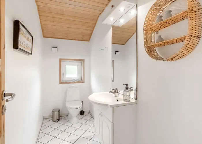 Ronna - 2-2km From The Sea By Interhome Blåvand